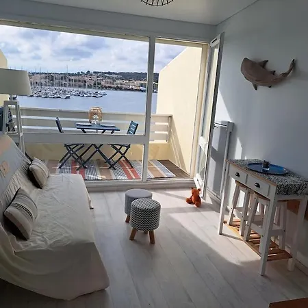 Appartement Arche De Noe 250, Superbe Studio Avec Vue Bateaux Agde